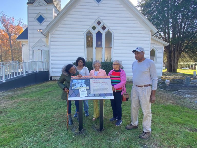 Mt Zion Sign installation2 768x576